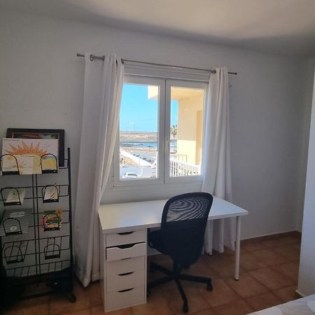 Gilda: Beautiful Spacious Apartment. Seaview From Rooftop Terrace 코라레호 외부 사진