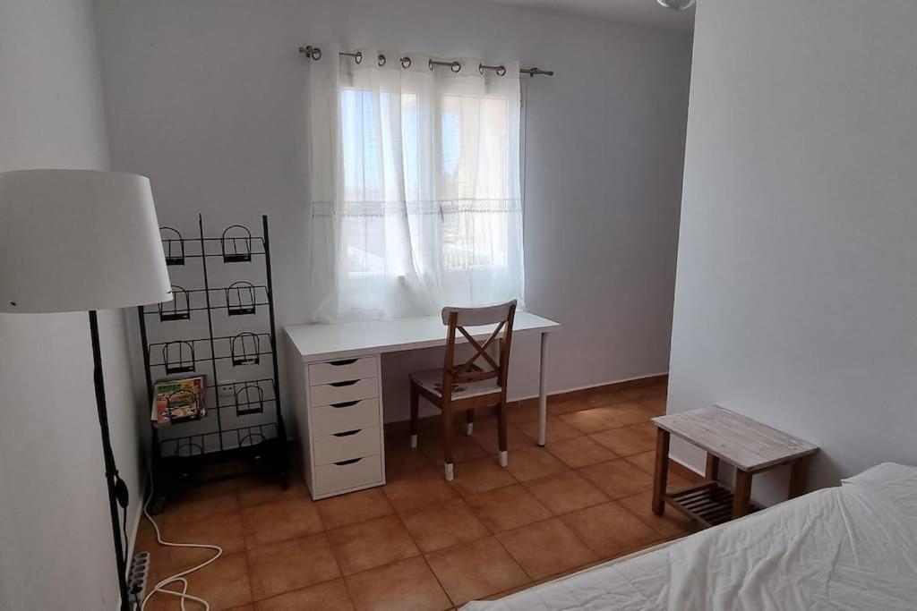 Gilda: Beautiful Spacious Apartment. Seaview From Rooftop Terrace 코라레호 외부 사진